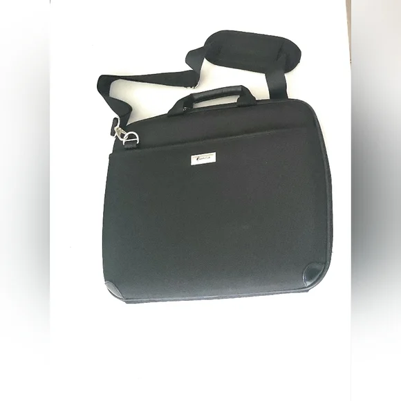 GnarlyFish Black Laptop Bag Sleek Minimalist Design - Picture 3 of 5